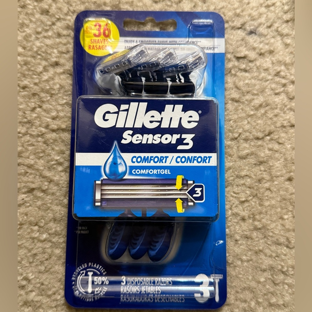 Gillette Razor Bundle - Picture 2 of 4